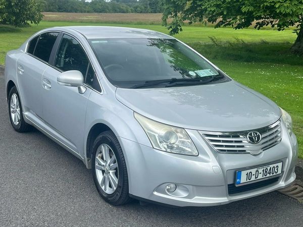 Toyota Avensis Saloon, Diesel, 2010, Silver