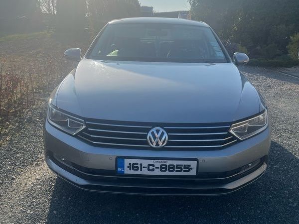 Volkswagen Passat Saloon, Diesel, 2016, Silver