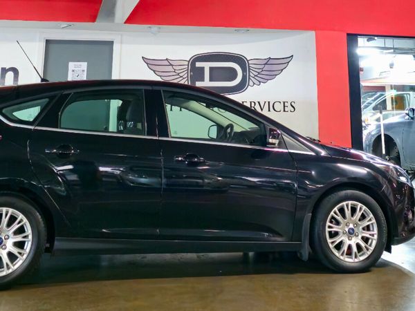 Ford Focus Hatchback, Diesel, 2015, Black