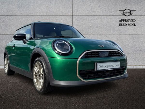 Mini Cooper Hatchback, Petrol, 2025, Green