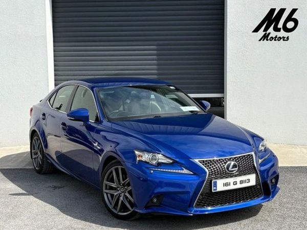 Lexus IS Saloon, Hybrid, 2016, Blue
