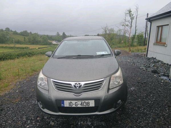 Toyota Avensis Saloon, Diesel, 2010, Green
