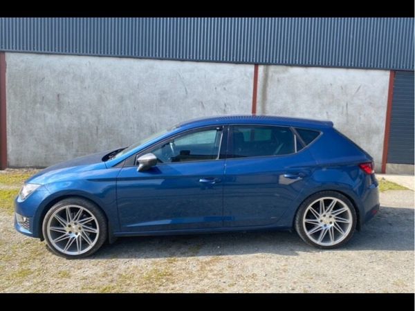 SEAT Leon Hatchback, Diesel, 2013, Blue