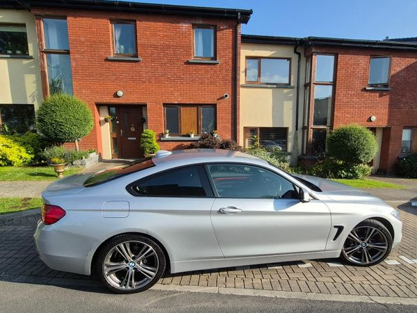 BMW 4-Series Coupe, Petrol, 2014, Silver