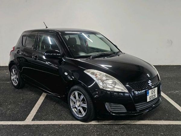 Suzuki Swift Hatchback, Petrol, 2012, Black