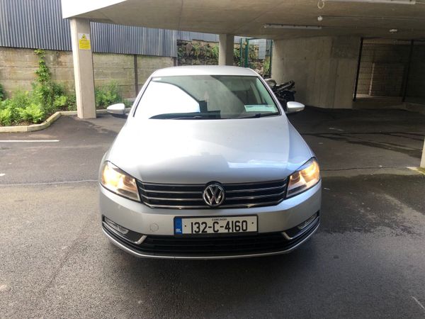 Volkswagen Passat Saloon, Diesel, 2013, Silver