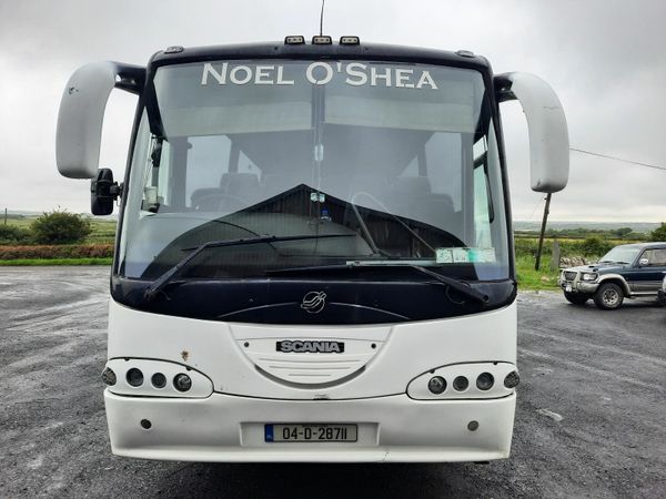 Other Other Bus, Diesel, 2004, White