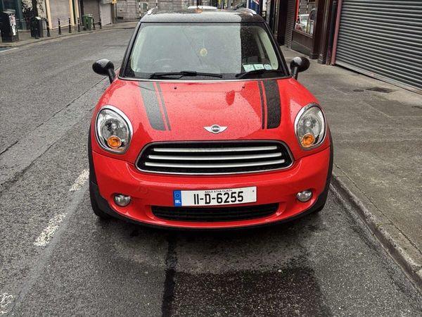 Mini Cooper Hatchback, Diesel, 2011, Red