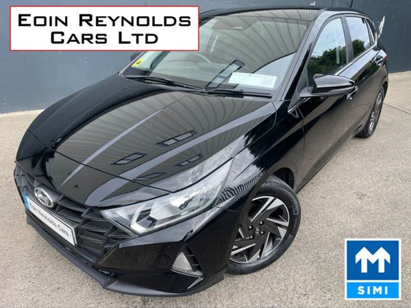 Hyundai i20 Hatchback, Petrol, 2021, Black