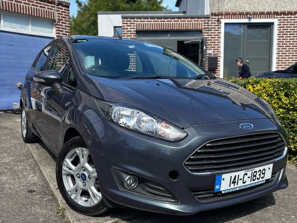 Ford Fiesta Hatchback, Diesel, 2014, Blue