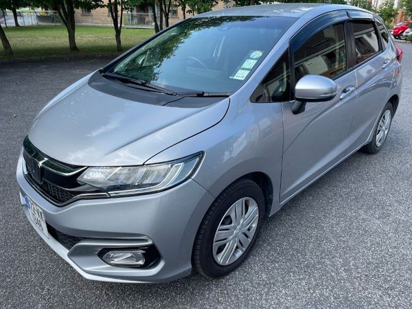 Honda Fit Hatchback, Petrol, 2017, Silver