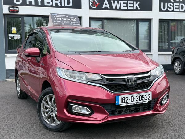 Honda Jazz Hatchback, Petrol Hybrid, 2018, Red