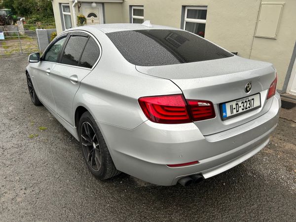 BMW 5-Series Saloon, Diesel, 2011, Silver