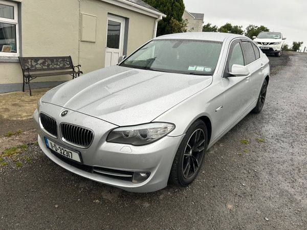 BMW 5-Series Saloon, Diesel, 2011, Silver