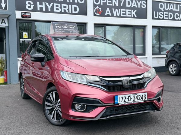 Honda Jazz Hatchback, Petrol Hybrid, 2017, Red