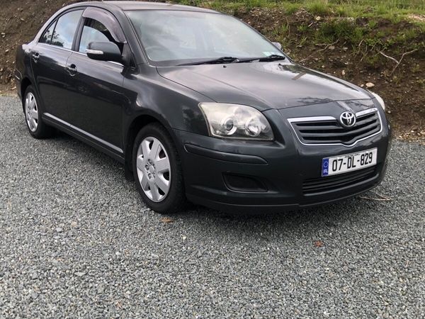 Toyota Avensis Saloon, Petrol, 2007, Green
