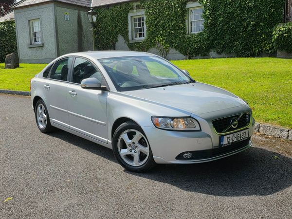 Volvo S40 Saloon, Diesel, 2012, Silver