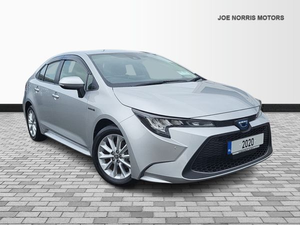Toyota Corolla Saloon, Petrol Hybrid, 2020, Silver