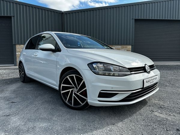 Volkswagen Golf Hatchback, Petrol, 2019, White