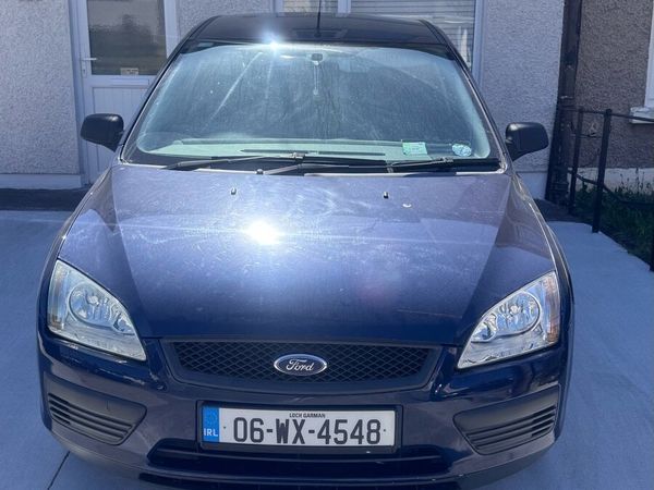 Ford Focus Hatchback, Petrol, 2006, Blue