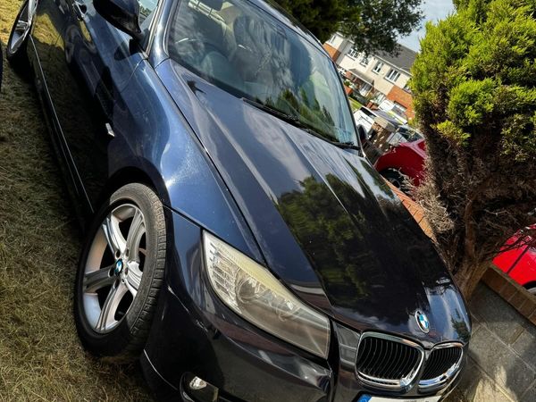BMW 3-Series Saloon, Diesel, 2010, Blue