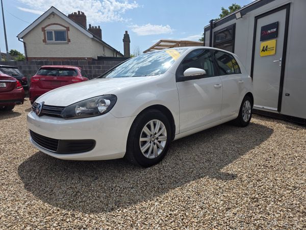 Volkswagen Golf Hatchback, Petrol, 2012, White