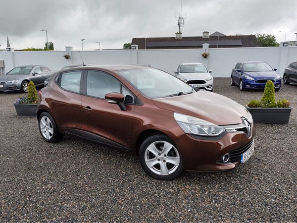 Renault Clio Hatchback, Petrol, 2015, Brown
