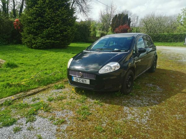 Fiat Punto Hatchback, Diesel, 2009, Black