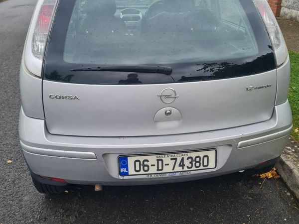 Opel Corsa Hatchback, Petrol, 2006, Silver