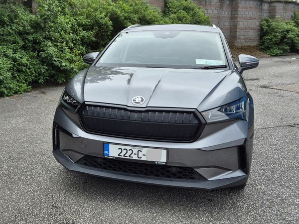 Skoda Enyaq Estate/Jeep, Electric, 2022, Grey