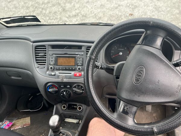 Kia Rio Hatchback, Diesel, 2009, Blue
