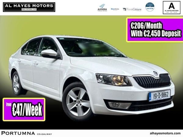 Skoda Octavia Saloon, Diesel, 2015, White