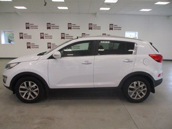 Kia Sportage SUV, Diesel, 2015, White