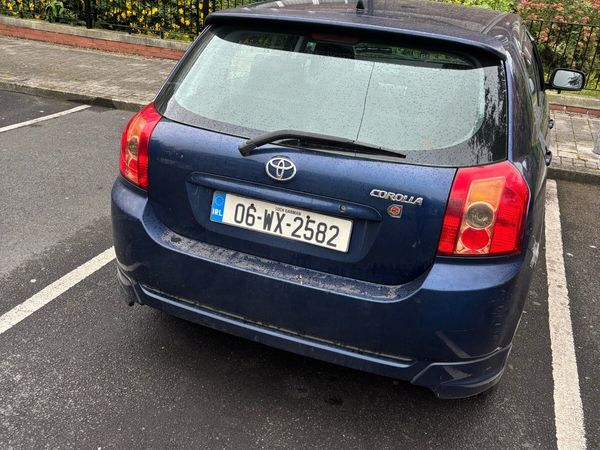 Toyota Corolla Hatchback, Petrol, 2006, Blue