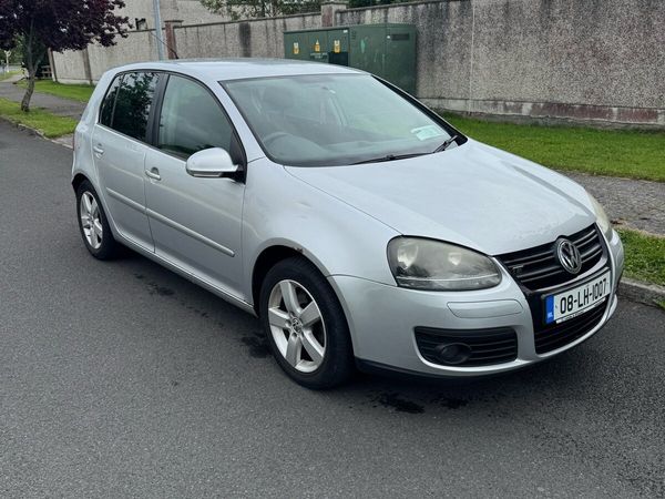 Volkswagen Golf Hatchback, Petrol, 2008, Silver