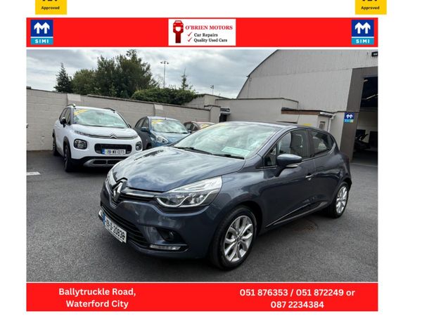 Renault Clio Hatchback, Petrol, 2019, Grey