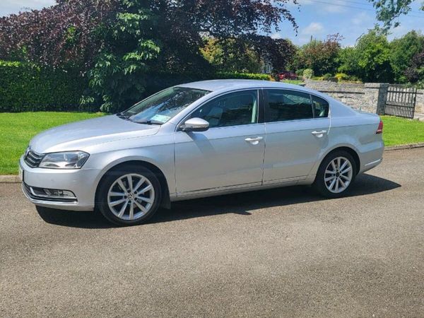 Volkswagen Passat Saloon, Diesel, 2014, Silver