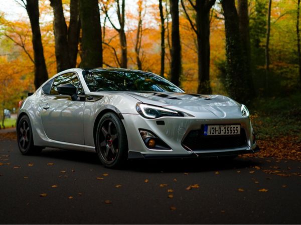 Toyota GT86 Coupe, Petrol, 2013, Silver