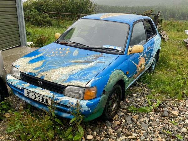 Toyota Starlet Hatchback, Petrol, 1993, Grey