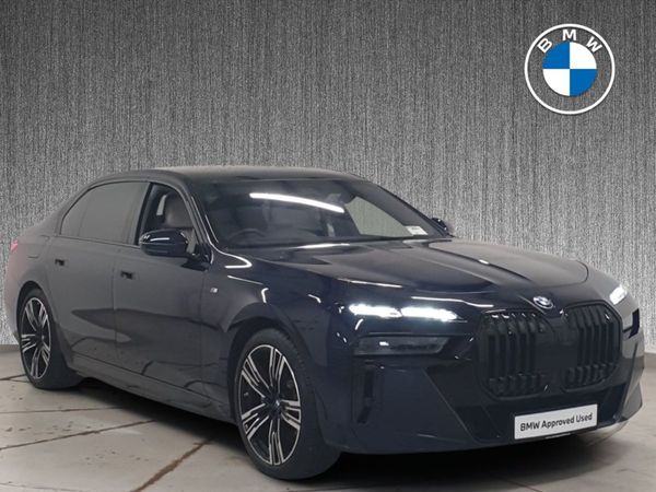 BMW i7 Saloon, Electric, 2023, Blue