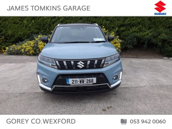 Suzuki Vitara SUV, Petrol, 2021, Blue