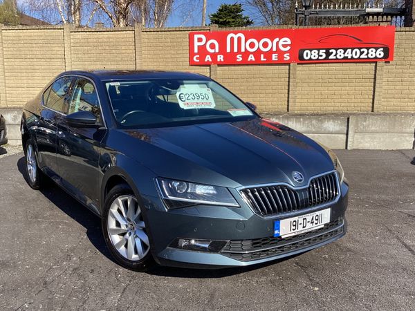 Skoda Superb Saloon, Diesel, 2019, Grey