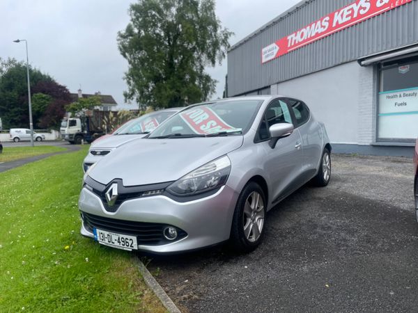 Renault Clio Hatchback, Petrol, 2013, Silver