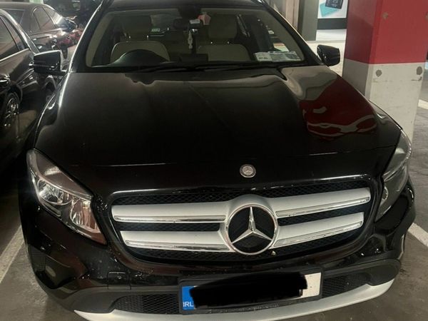 Mercedes-Benz GLA SUV, Diesel, 2015, Black