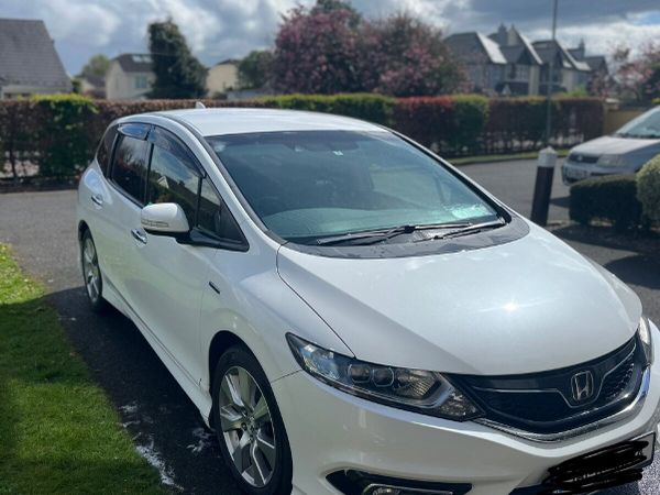 Honda Jade MPV, Petrol Hybrid, 2015, White