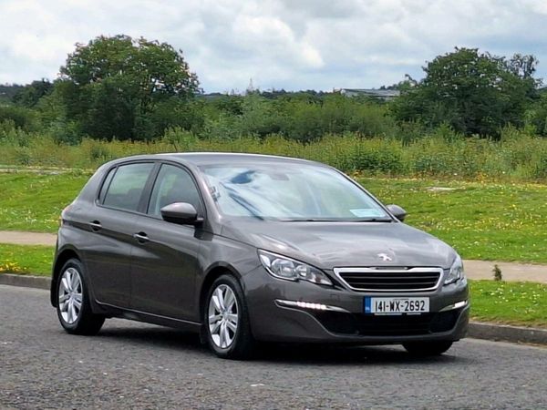 Peugeot 308 Hatchback, Diesel, 2014, Grey