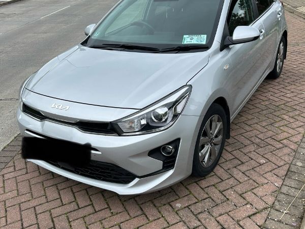Kia Rio Hatchback, Gas, 2022, Grey