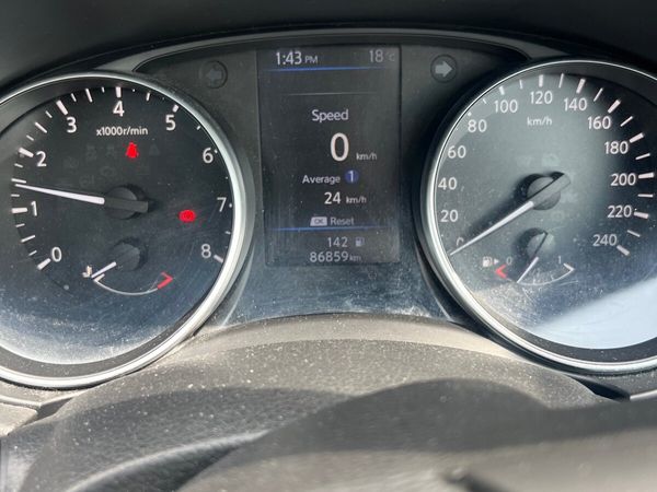 Nissan Qashqai MPV, Petrol, 2019, Black