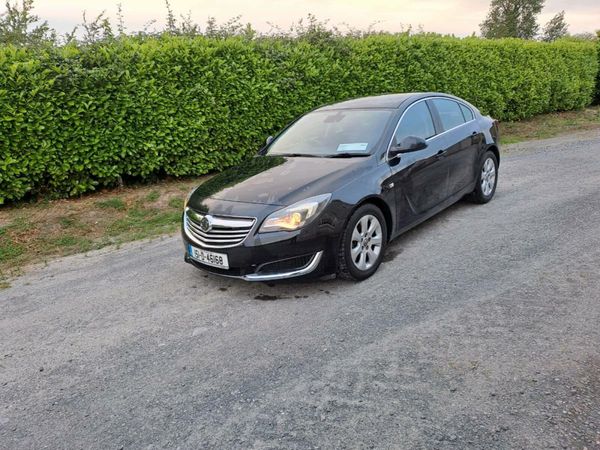 Vauxhall Insignia Hatchback, Diesel, 2015, Black