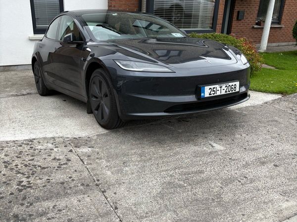 Tesla Model 3 Saloon, Electric, 2025, Grey